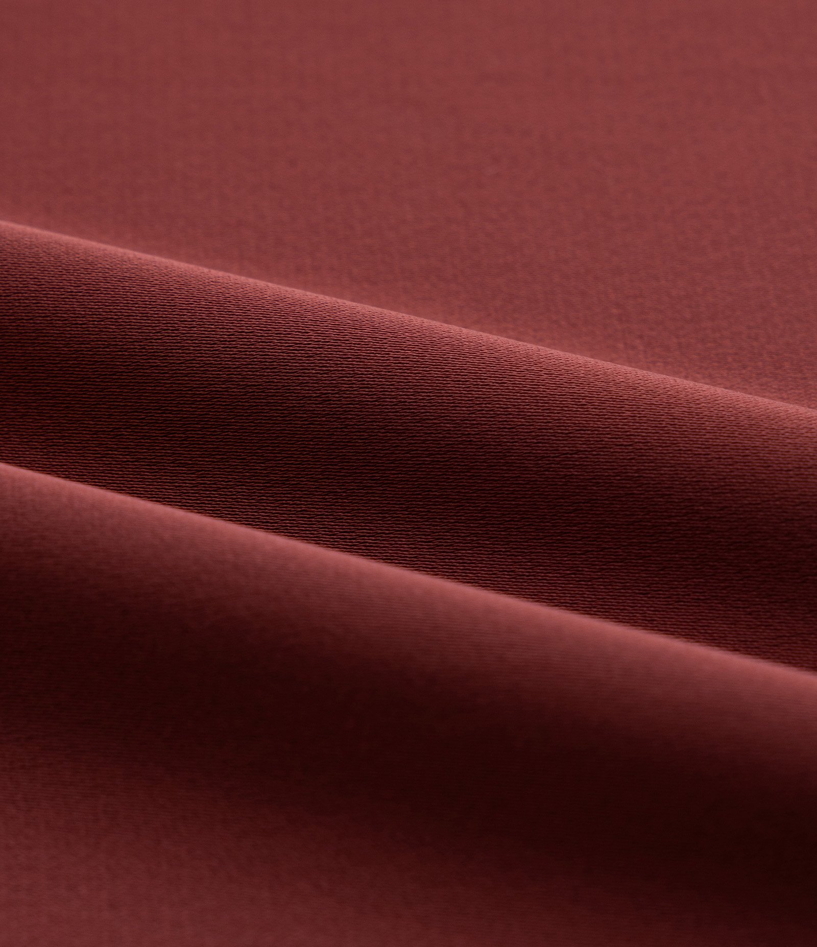 Vestido Longo em Cetim com Aviamento no Decote Curve & Plus Size Bordô 9