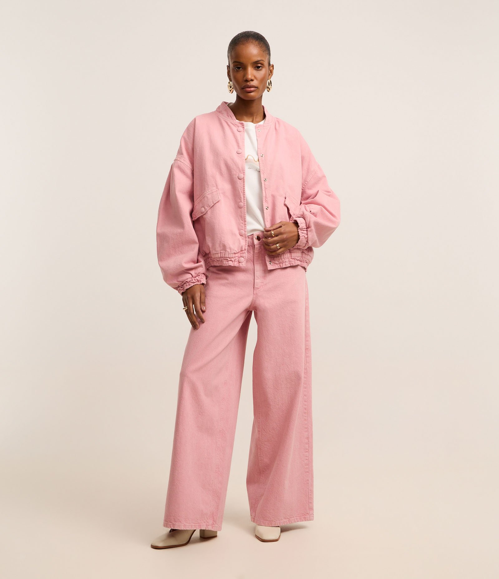 Jaqueta Bomber em Sarja com Botões e Lapelas Rosa 3