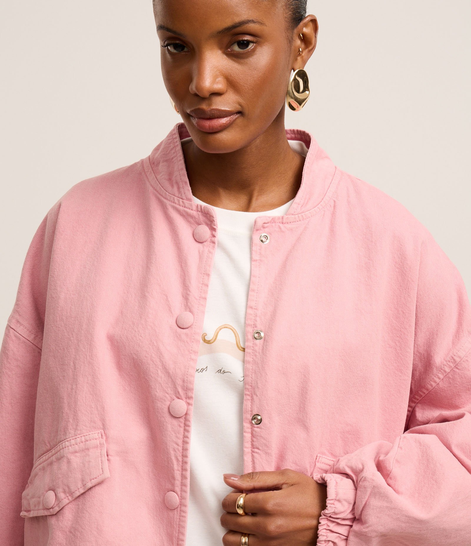 Jaqueta Bomber em Sarja com Botões e Lapelas Rosa 4