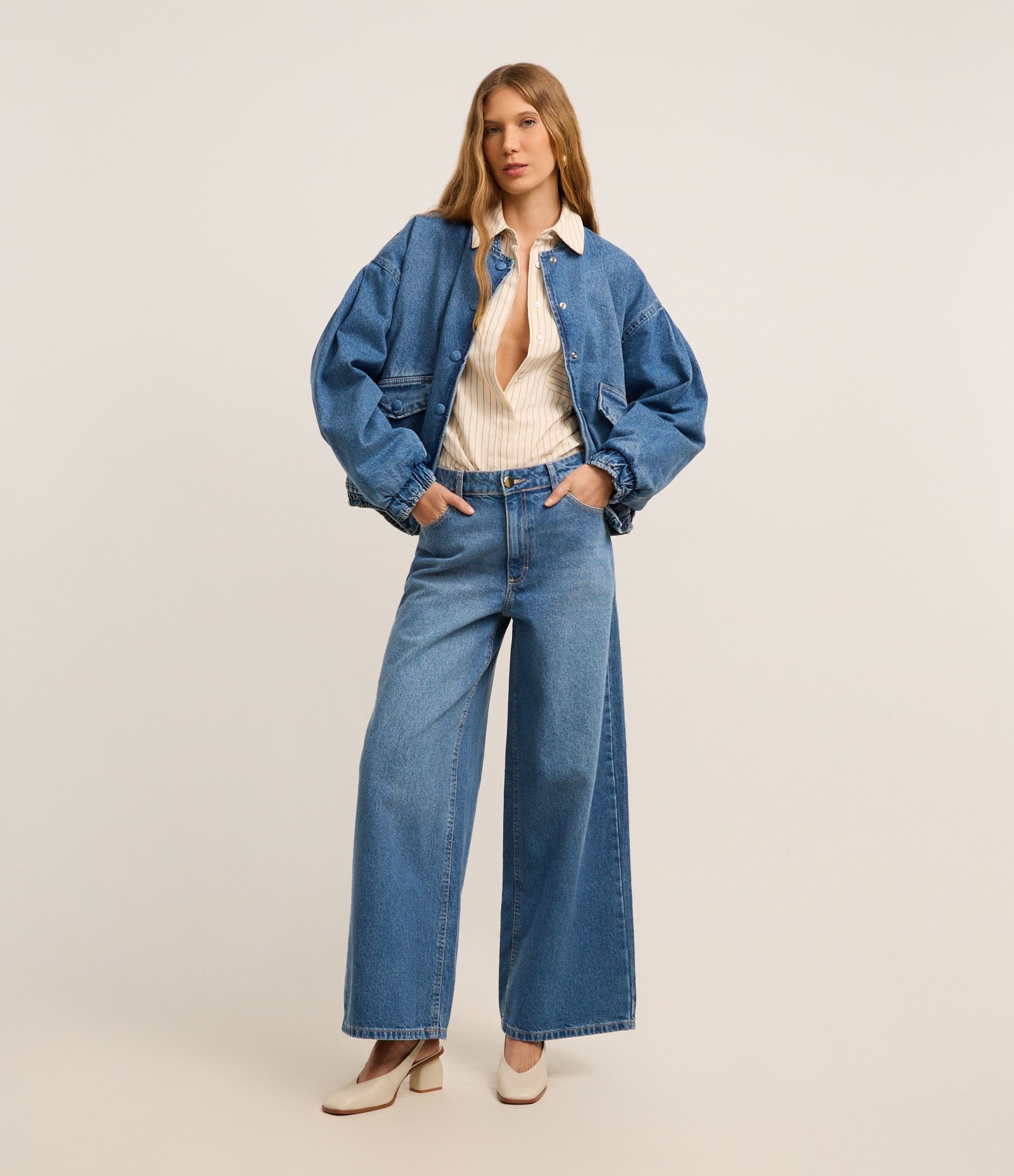 Jaqueta Bomber em Sarja com Botões e Lapelas Médio 2