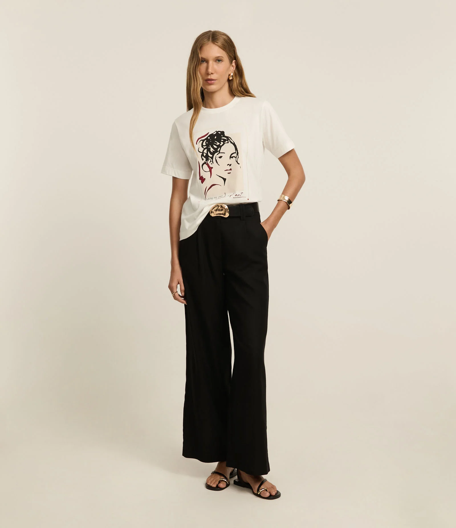 Blusa Slim em Algodão com Estampa Artística Retrato Rabiscado Branco 2