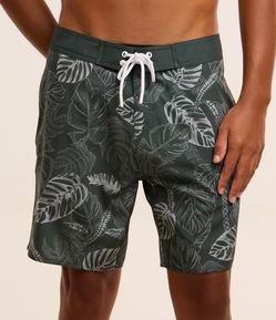 Bermuda de Banho em Microfibra com estampa de Folhagens