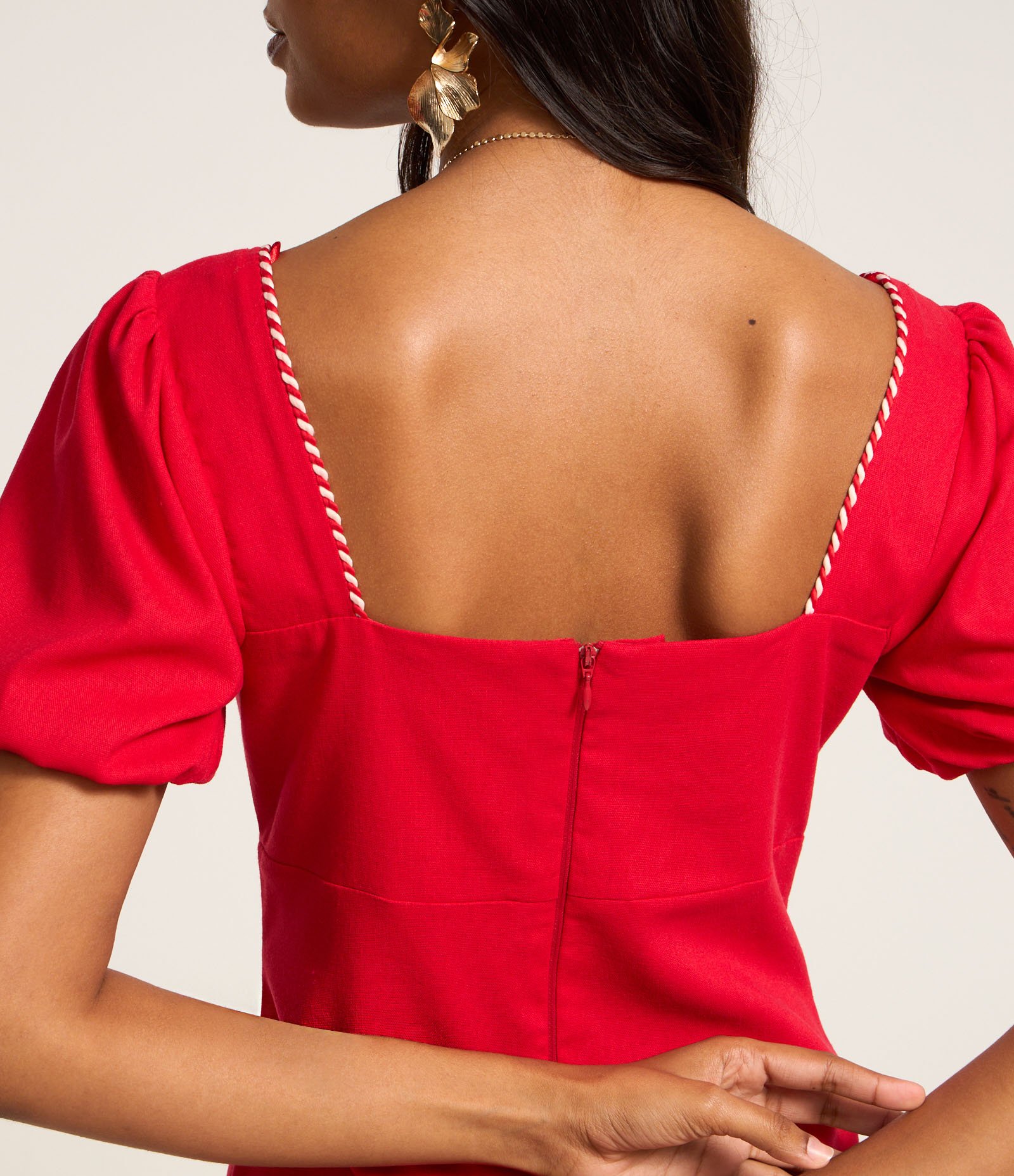 Vestido Long Midi em Viscolinho com Detalhe no Decote Vermelho 4