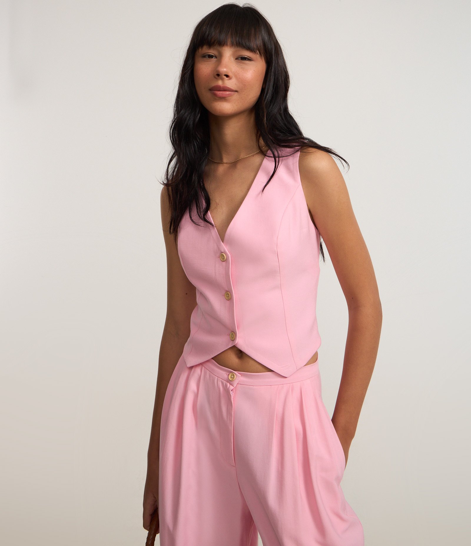 Colete em Viscose com Detalhe nas Costas Decote em V e Alfaiatado Rosa 3