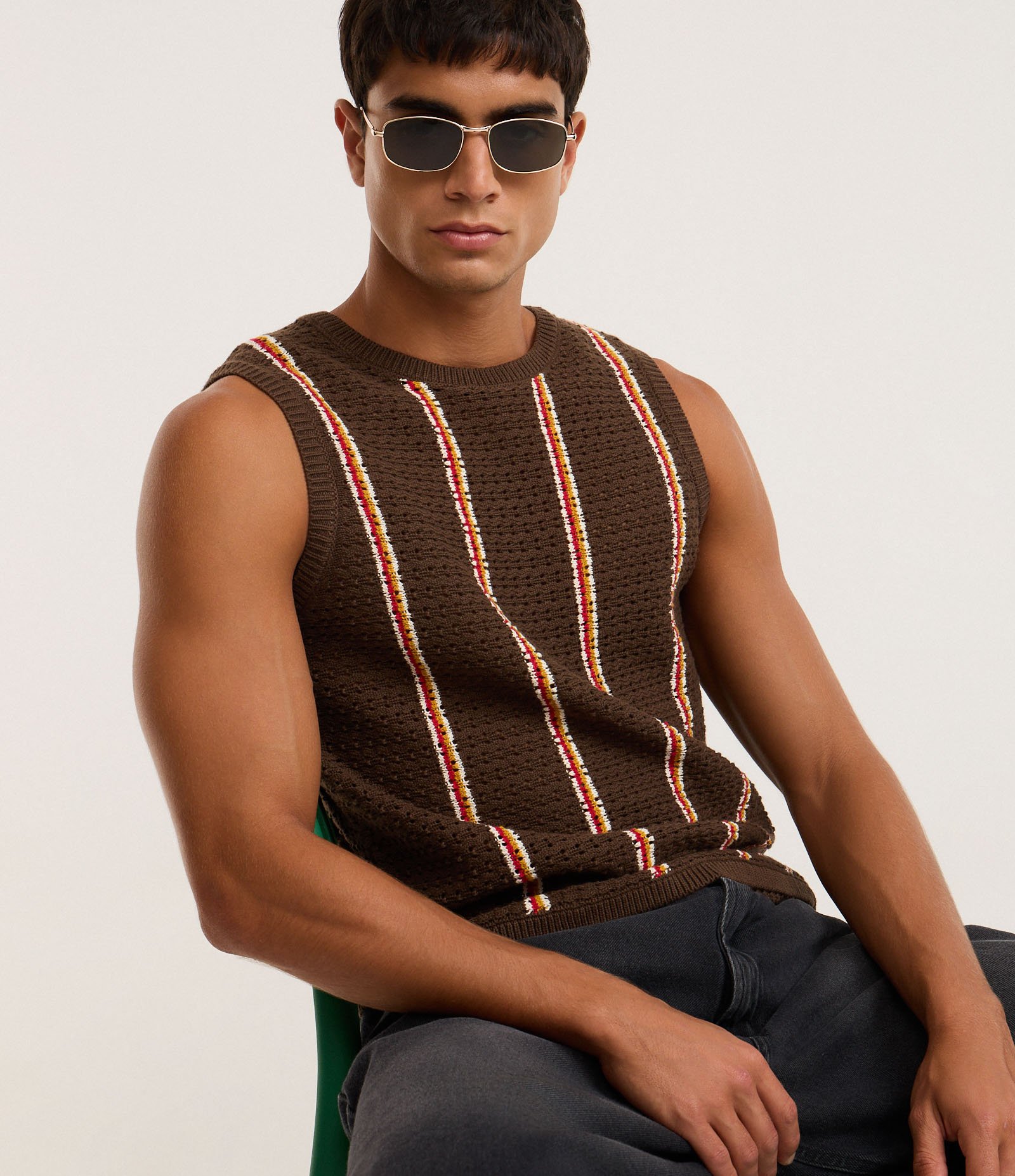 Regata em Tricô com Estampa Listrada Marrom 3