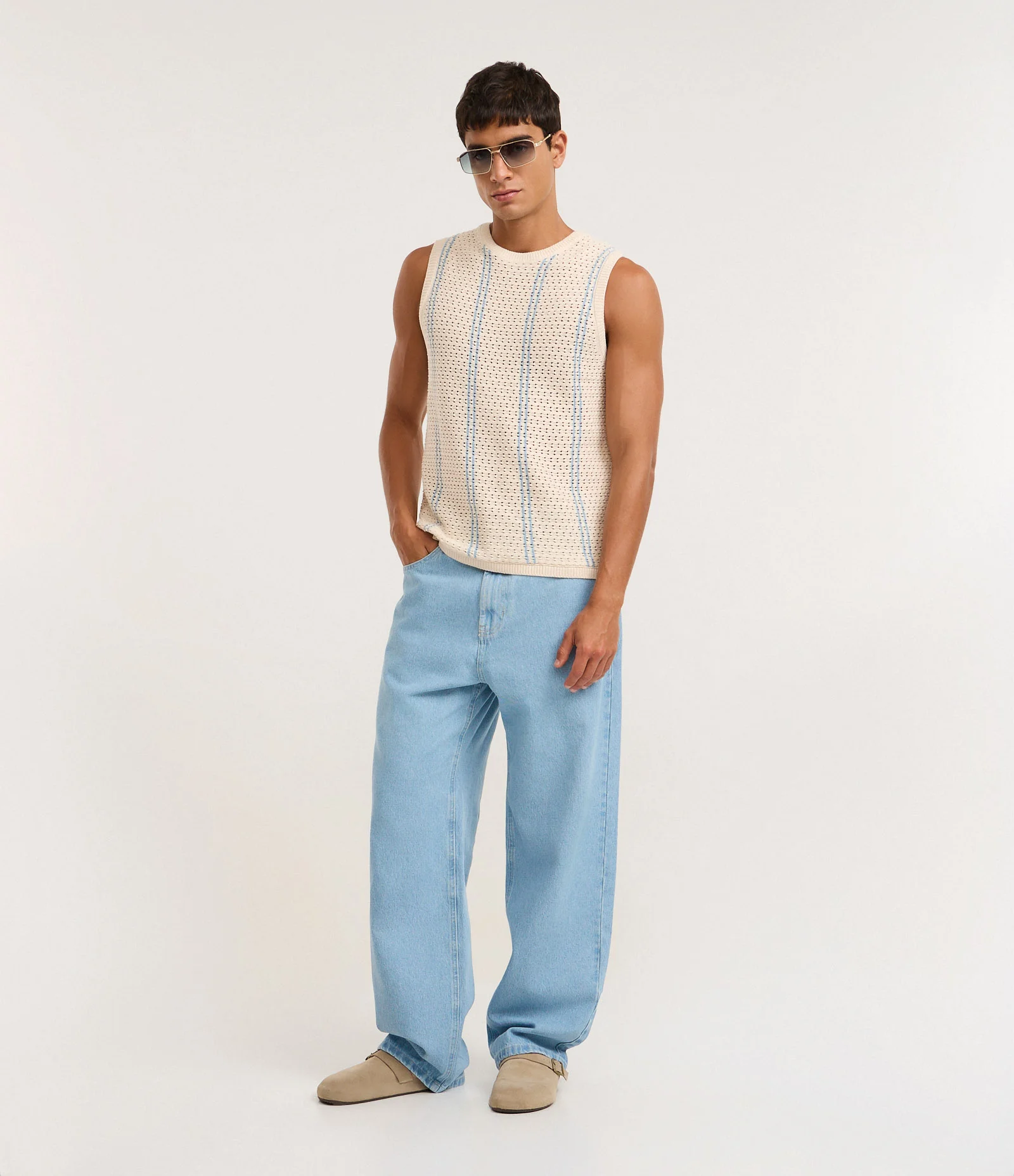 Regata em Tricô com Estampa Listrada Branco 2