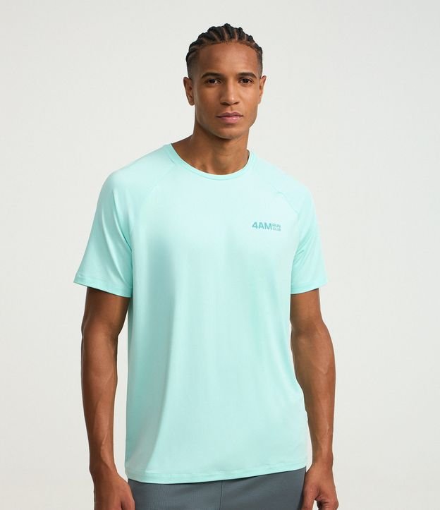 Camiseta Esportiva Regular com Tecnologia Dry e Lettering Refletivo