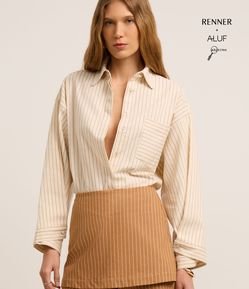 Camisa Listrada em Tricoline com Prega na Manga