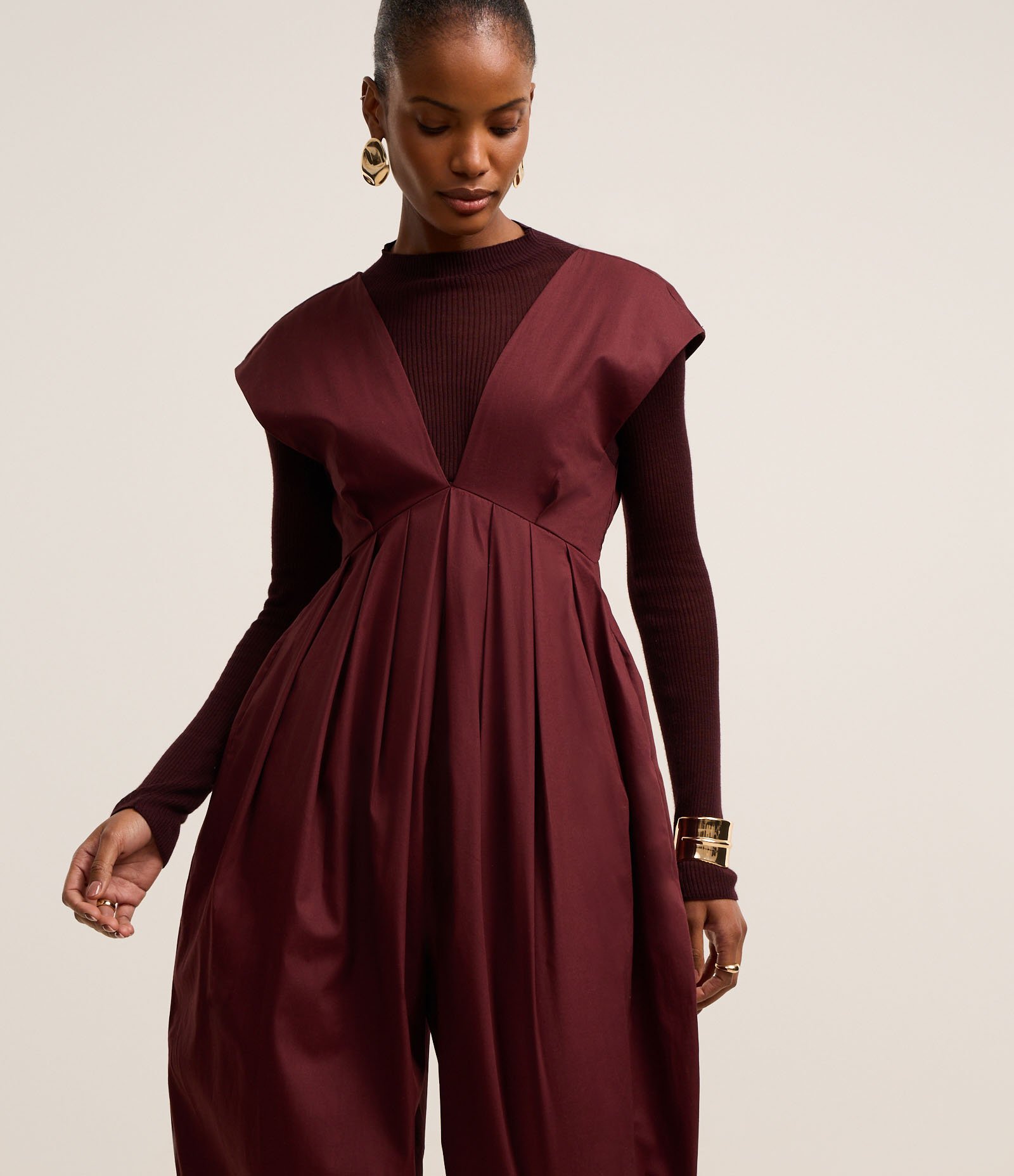 Macacão Longo em Tricoline com Bolsos Bordô 2