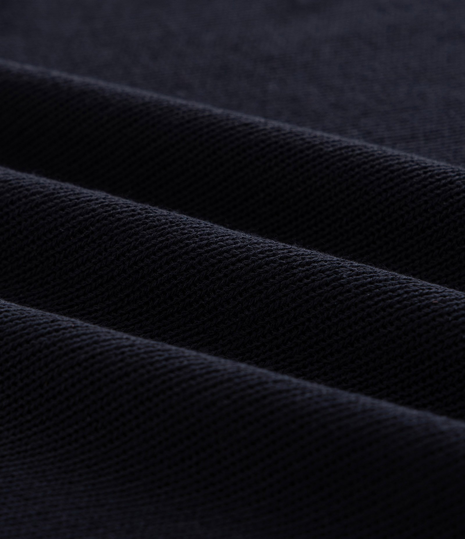 Regata Boxy Lisa com Efeito Tricô Preto 7