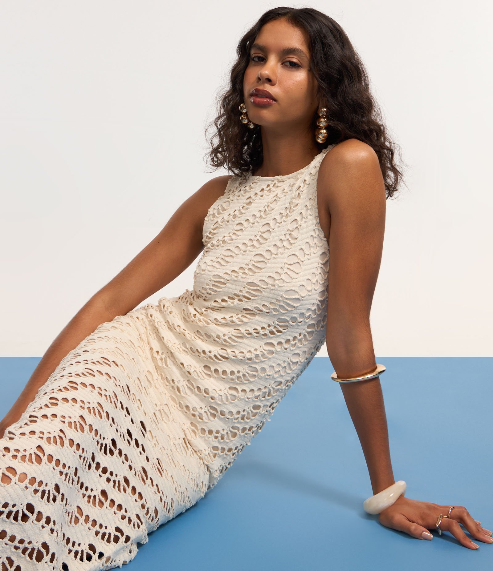 Vestido Midi sem Manga com Textura Bege 5