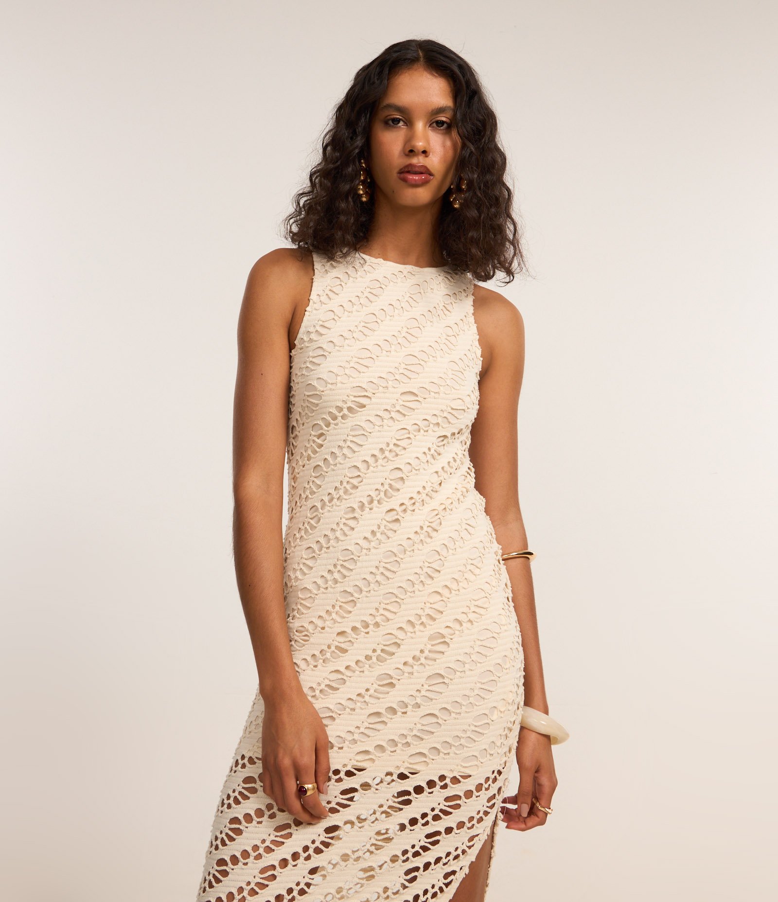 Vestido Midi sem Manga com Textura Bege 2