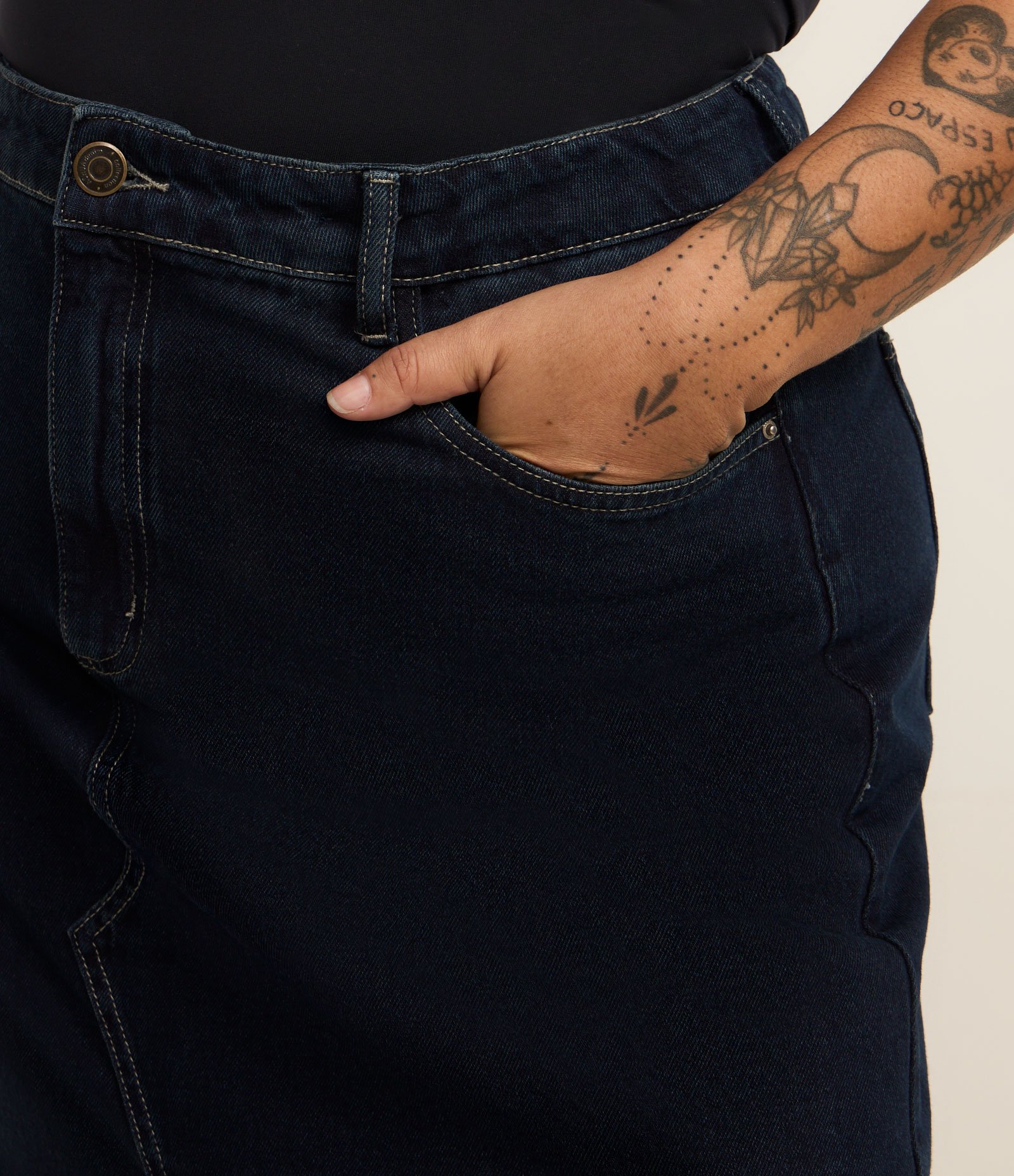 Saia Midi em Jeans com Fenda Curve & Plus Size Azul 4