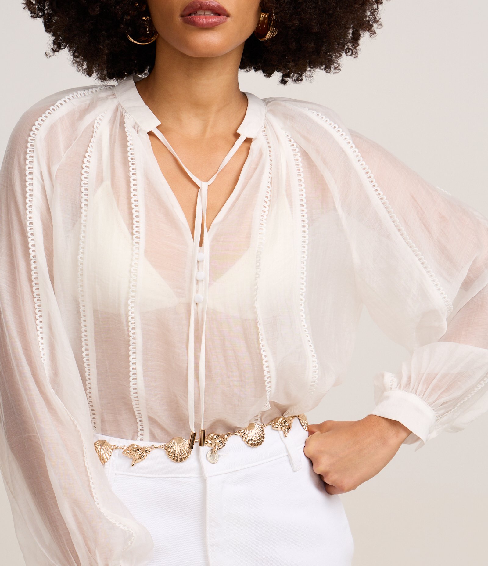 Blusa Bata em Voal com Amarração e Picuetas Branco 4