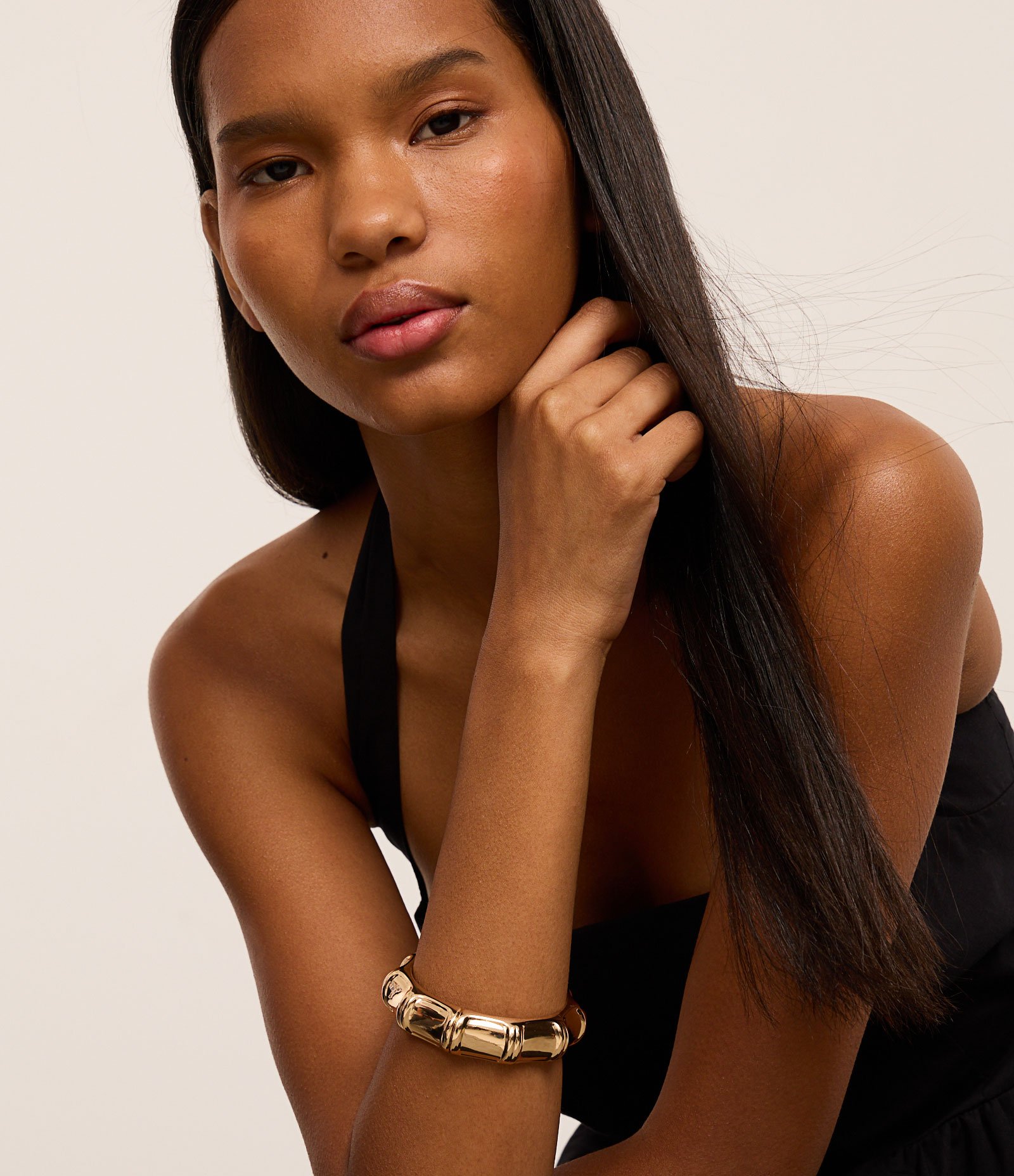 Bracelete em Metal com Formato Bambu Dourado 4