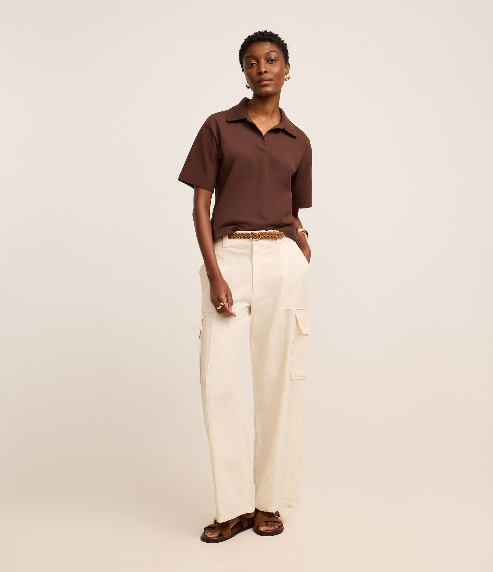 Blusa em Algodão com Gola Polo e Manga Curta Marrom 2