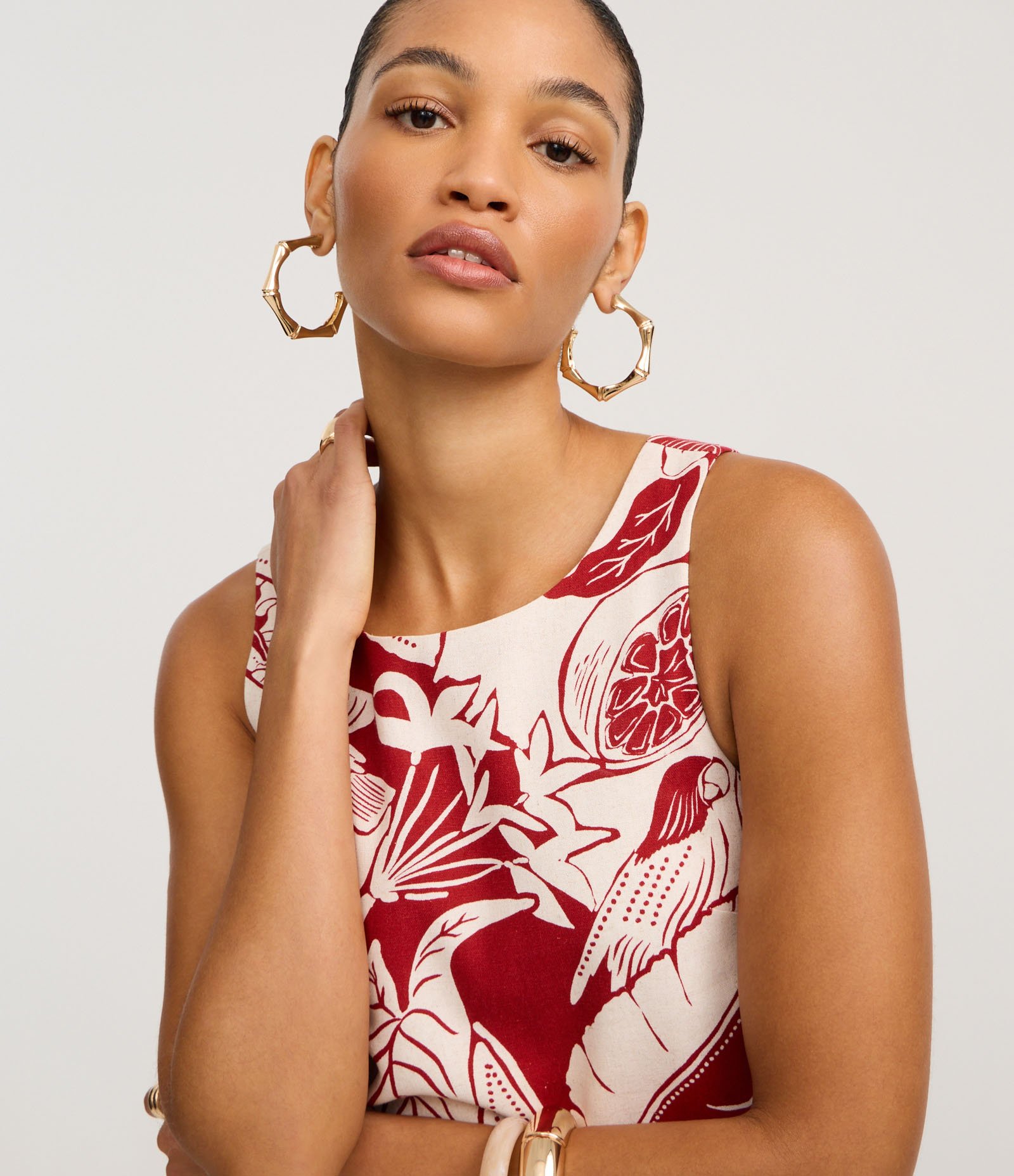 Vestido Curto em Viscolinho com Estampa Folhagem e Limões Vermelho 3