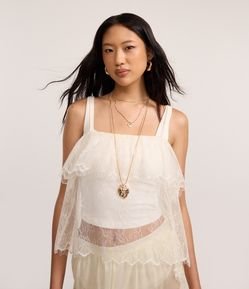 Blusa Curta em Renda com Sobreposição e Alças Finas