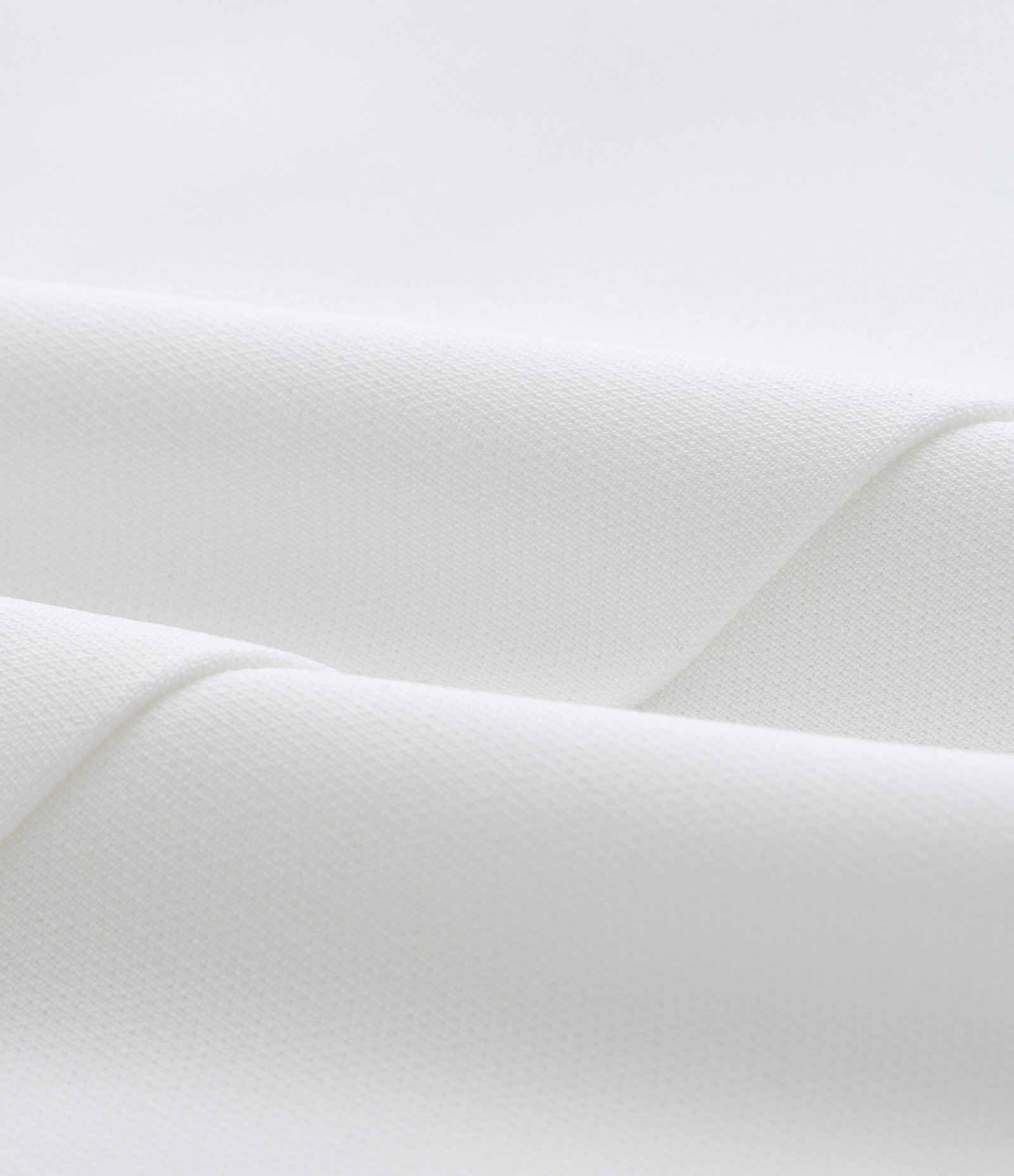 Bermuda em Crepe com Detalhe de Botões nos Bolsos Curve & Plus Size Branco 8