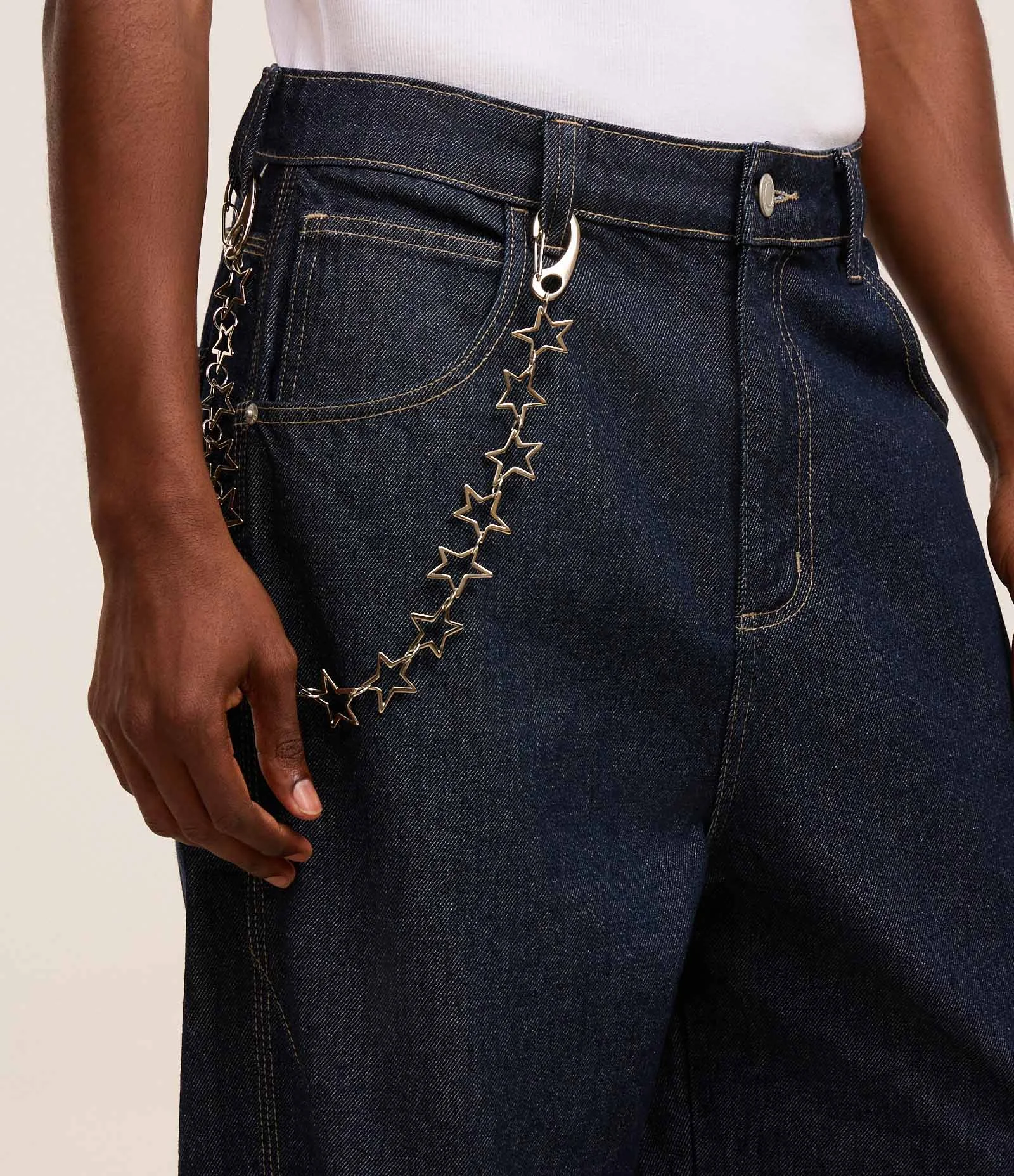 Colar em Metal de Estrelas com Mosquetão Prata 2