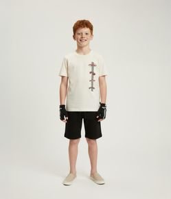 Camiseta Infantil com Luvinhas e Estampa Hot Wheels - Tam 3 a 10 Anos