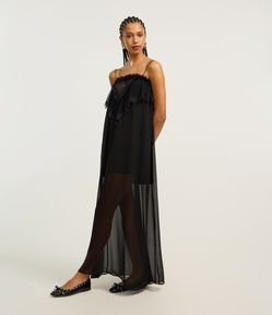 Vestido Longo em Renda com Babado e Transparência