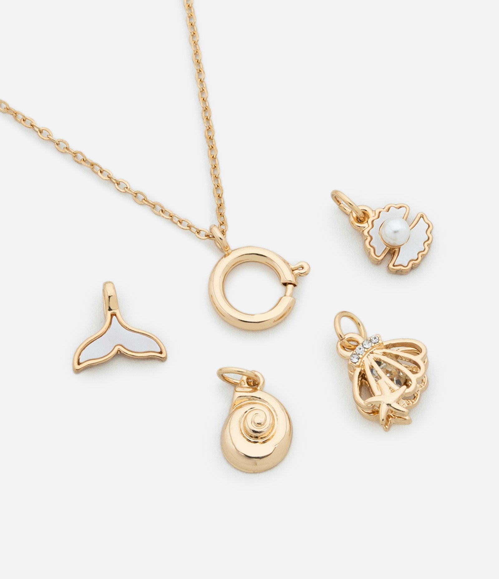 Colar Curto Folheado com Troca de 04 Pingentes  Fundo do Mar Dourado 3