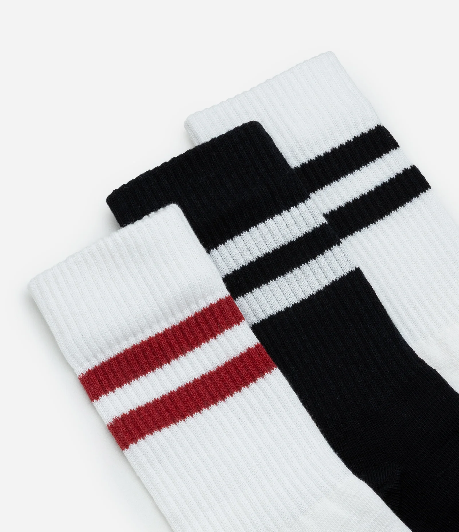 Kit 03 Meias Cano Alto Esportivas em Algodão com Listras Contrastantes Branco 4
