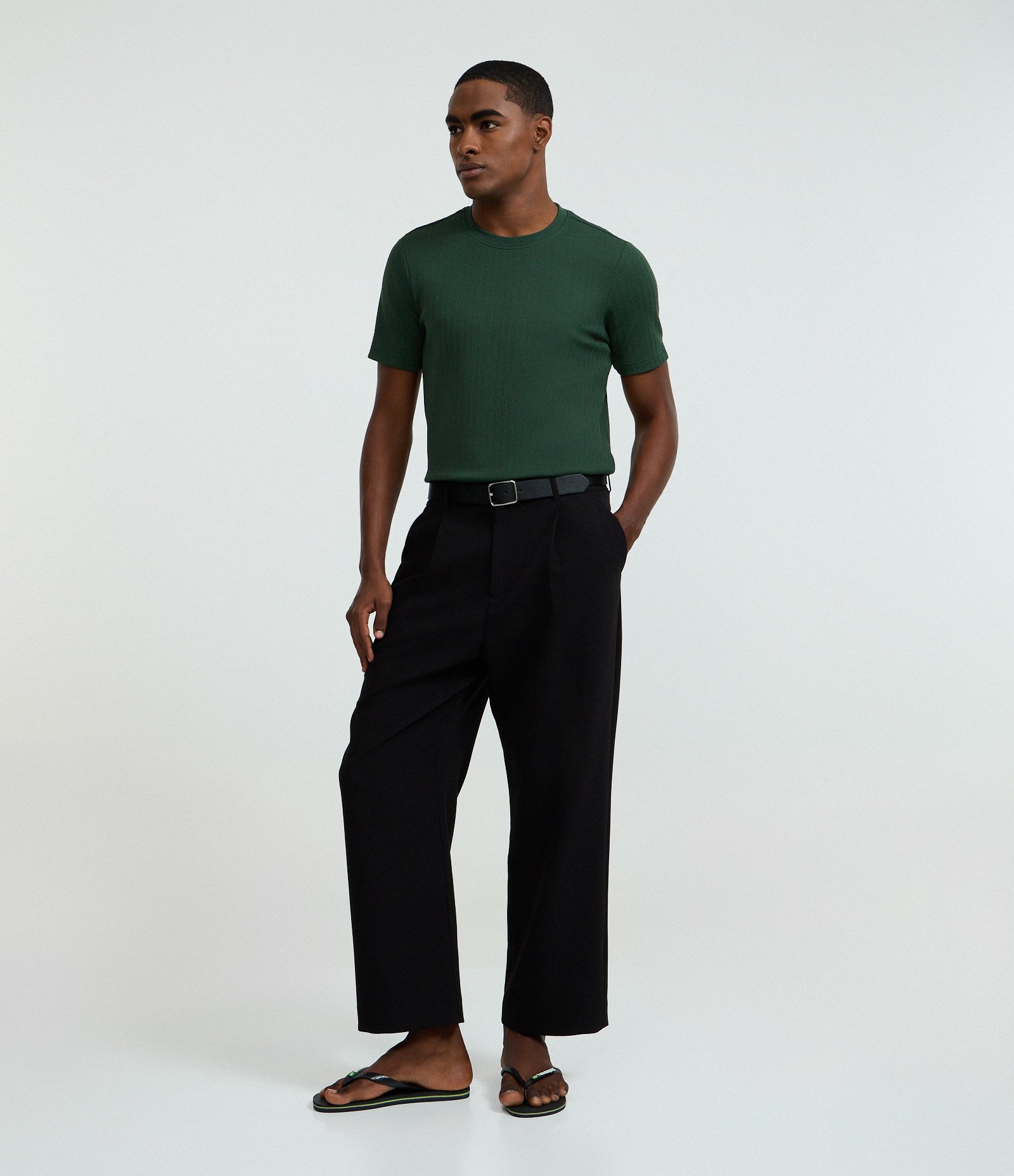 Camiseta Slim com Textura Vertical Verde 2