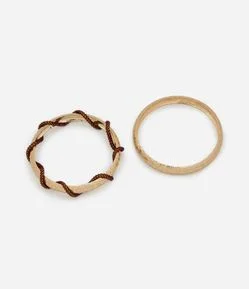 Kit 02 Braceletes Rígidos em Metal com Textura e Corda