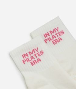 Meia Cano Médio Esportiva em Algodão com Antiderrapante e Estampa Pilates Era