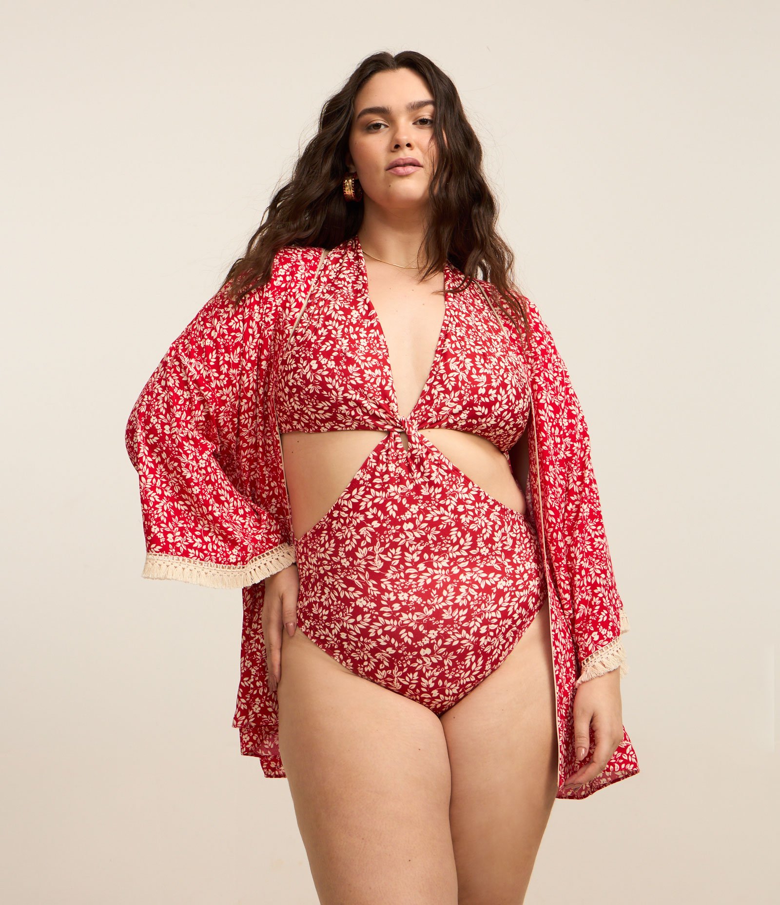Maiô com Bojo Triângulo em Microfibra com Estampa Floral Liberty Curve & Plus Size Vermelho 1
