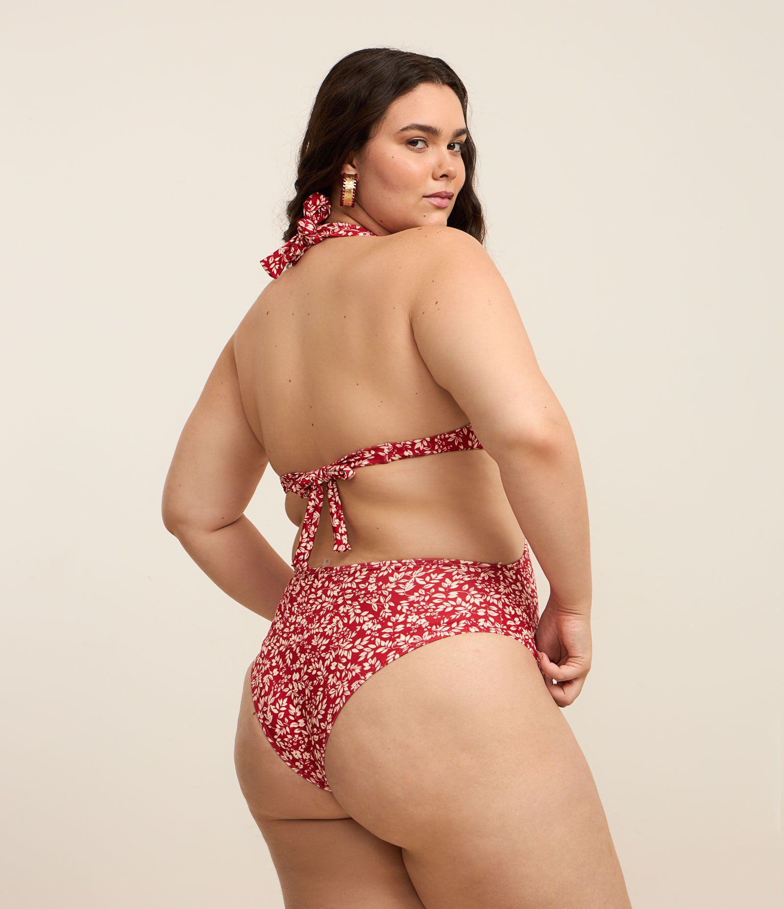 Maiô com Bojo Triângulo em Microfibra com Estampa Floral Liberty Curve & Plus Size Vermelho 4