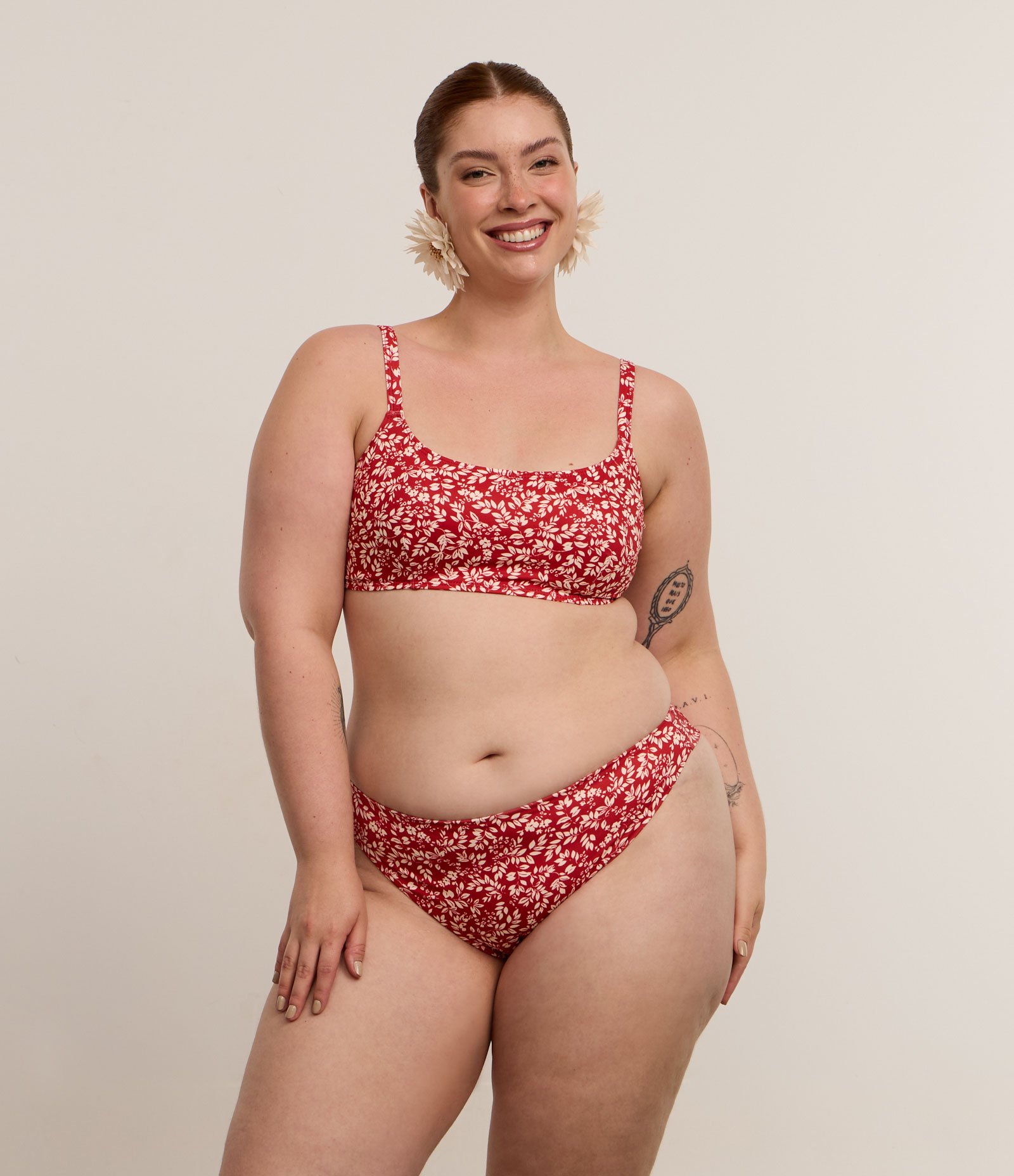 Biquíni Top Reto em Microfibra Floral Liberty Curve e Plus Size Vermelho 2