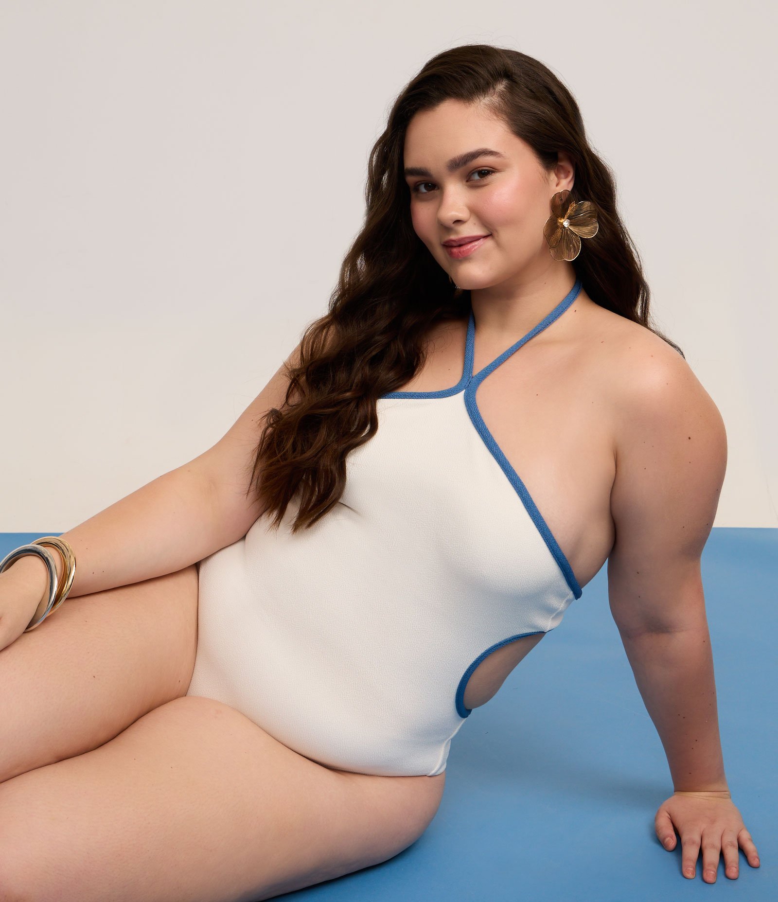 Maiô Halter em Microfibra Texturizada com Fio Duplo Curve & Plus Size Branco 1