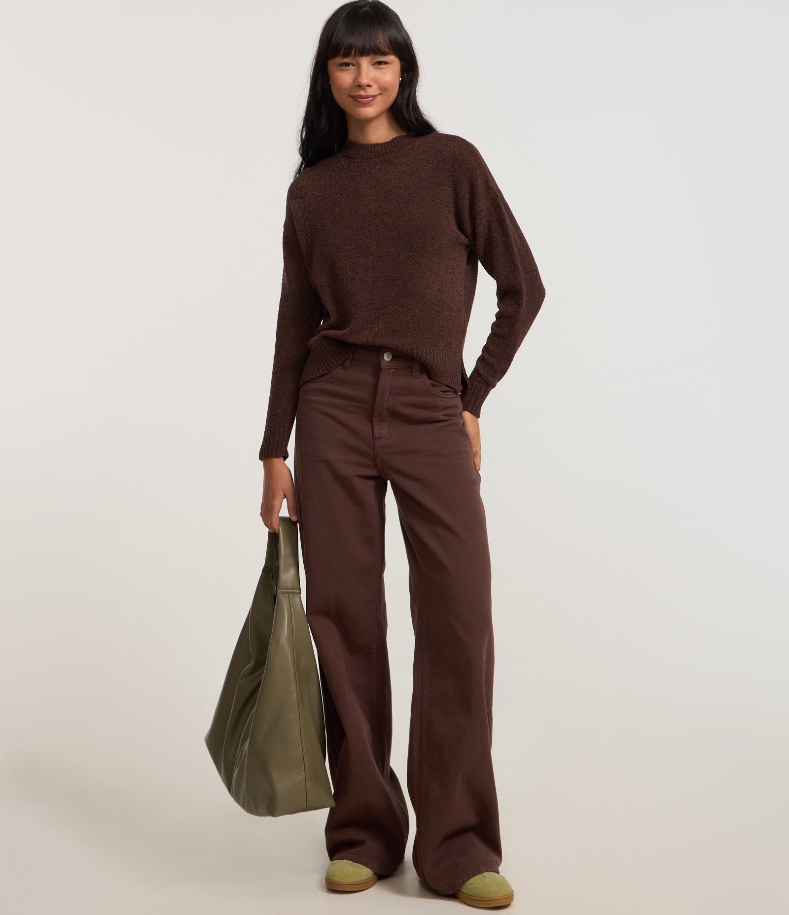 Suéter em Tricô Mousse com Barra Mullet Marrom 2