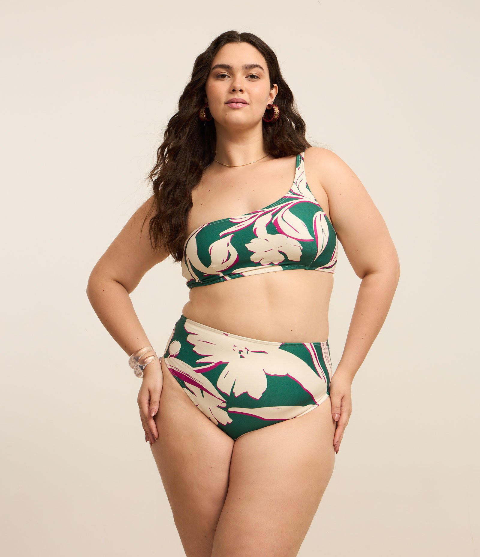Biquíni Calcinha Hot Pants em Microfibra com Estampa Folhagem e Fio Duplo Curve & Plus Size Verde 1