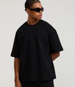 Camiseta Oversized em Moletinho com Cava Deslocada