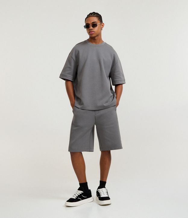 Cor: Cinza | Tamanho: M