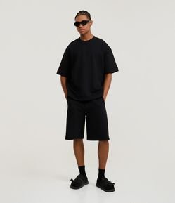 Bermuda em Algodão com Bolsos