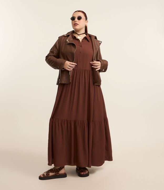 Vestido Midi em Viscose com Gola Colarinho e Babados Curve & Plus Size