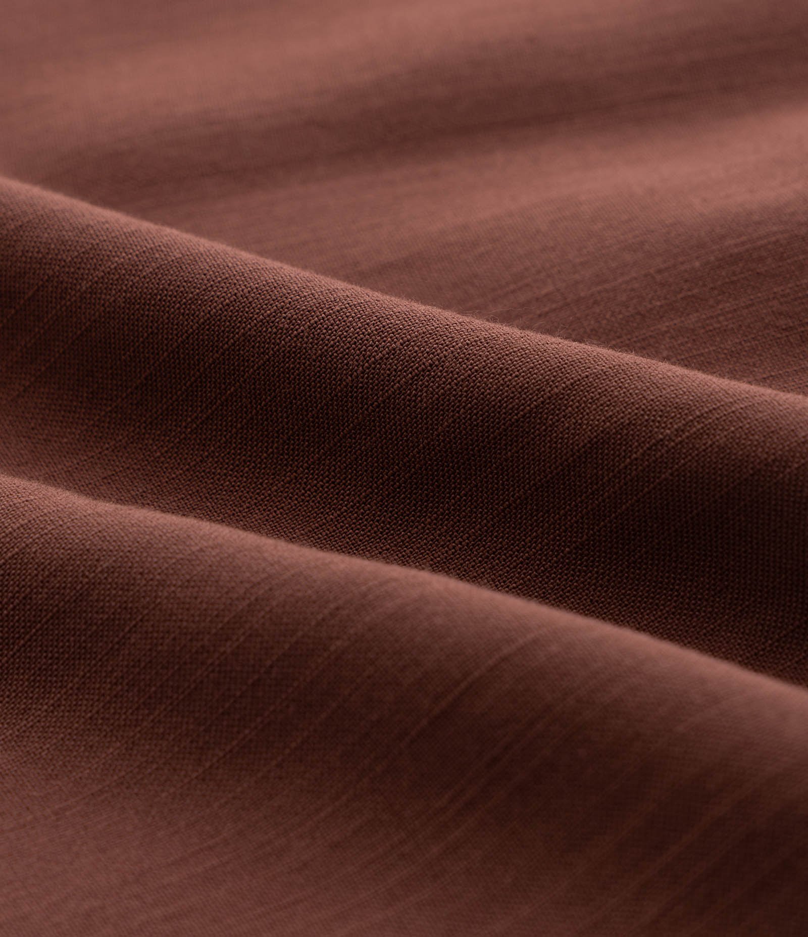 Vestido Midi em Viscose com Botões e Marias na Saia Curve & Plus Size Marrom 6