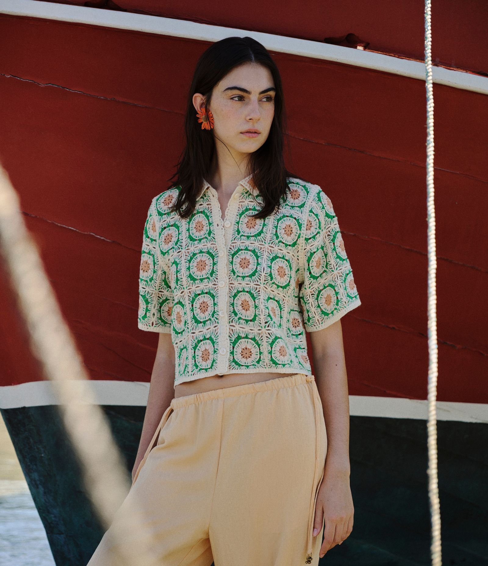 Camisa Box em Tricô com Estampa Geométrica Bege 1