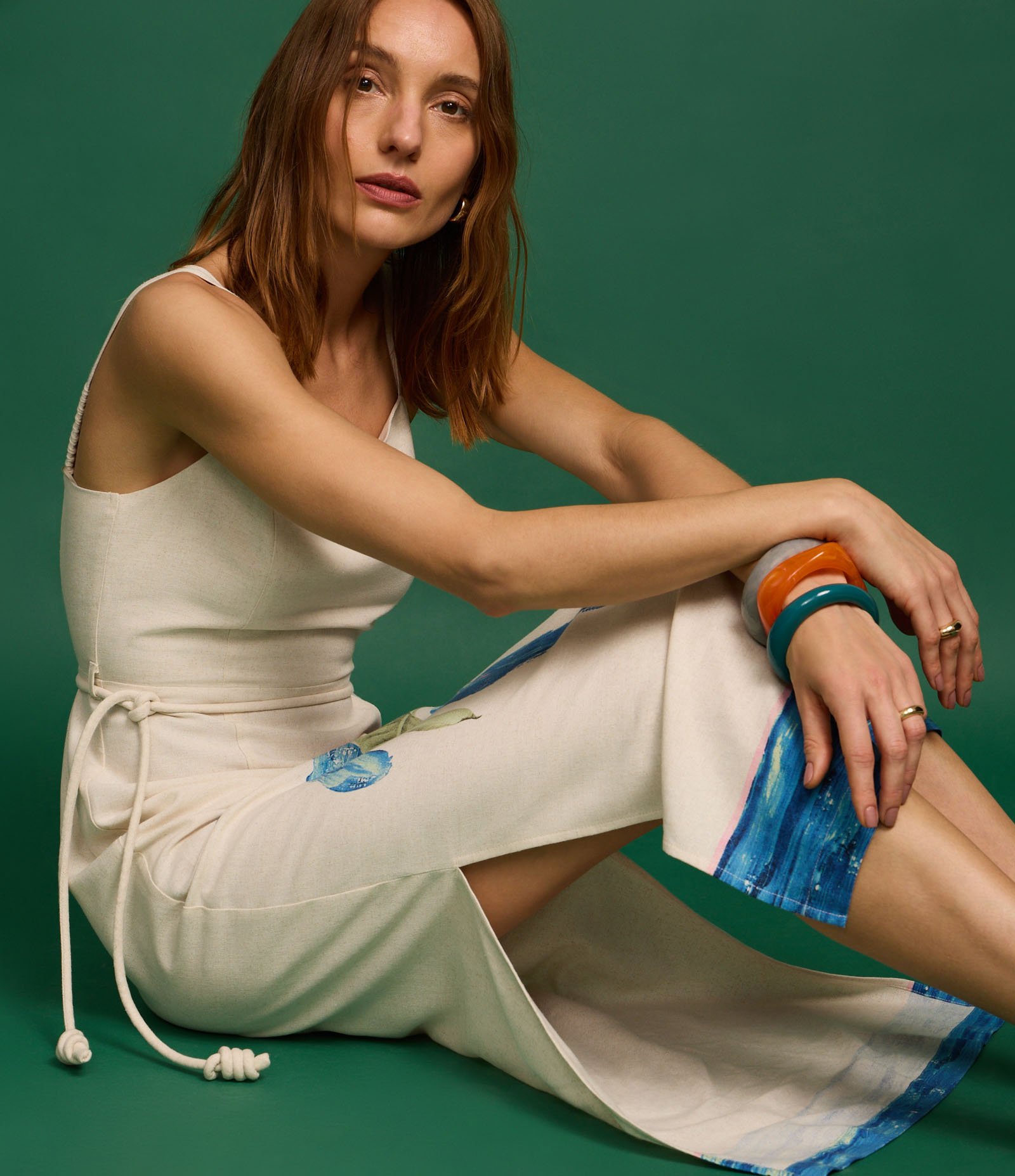 Vestido Evasê em Viscolinho com Estampa Folhagem Aquarelada Bege 6