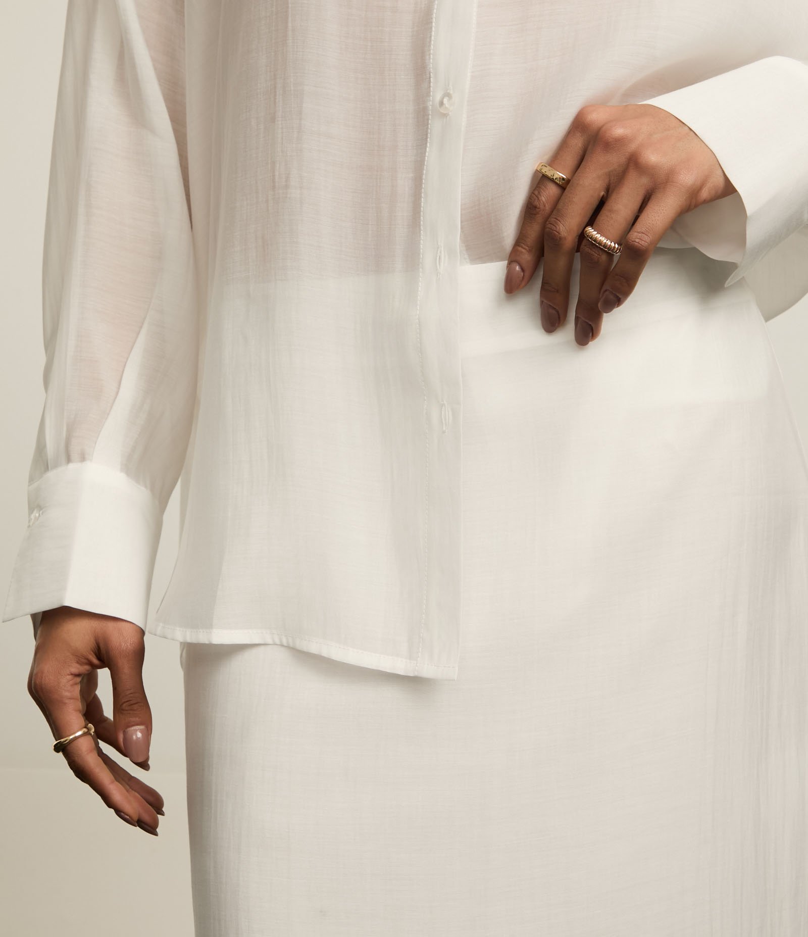 Saia Reta Midi em Organza com Transparência Branco 8