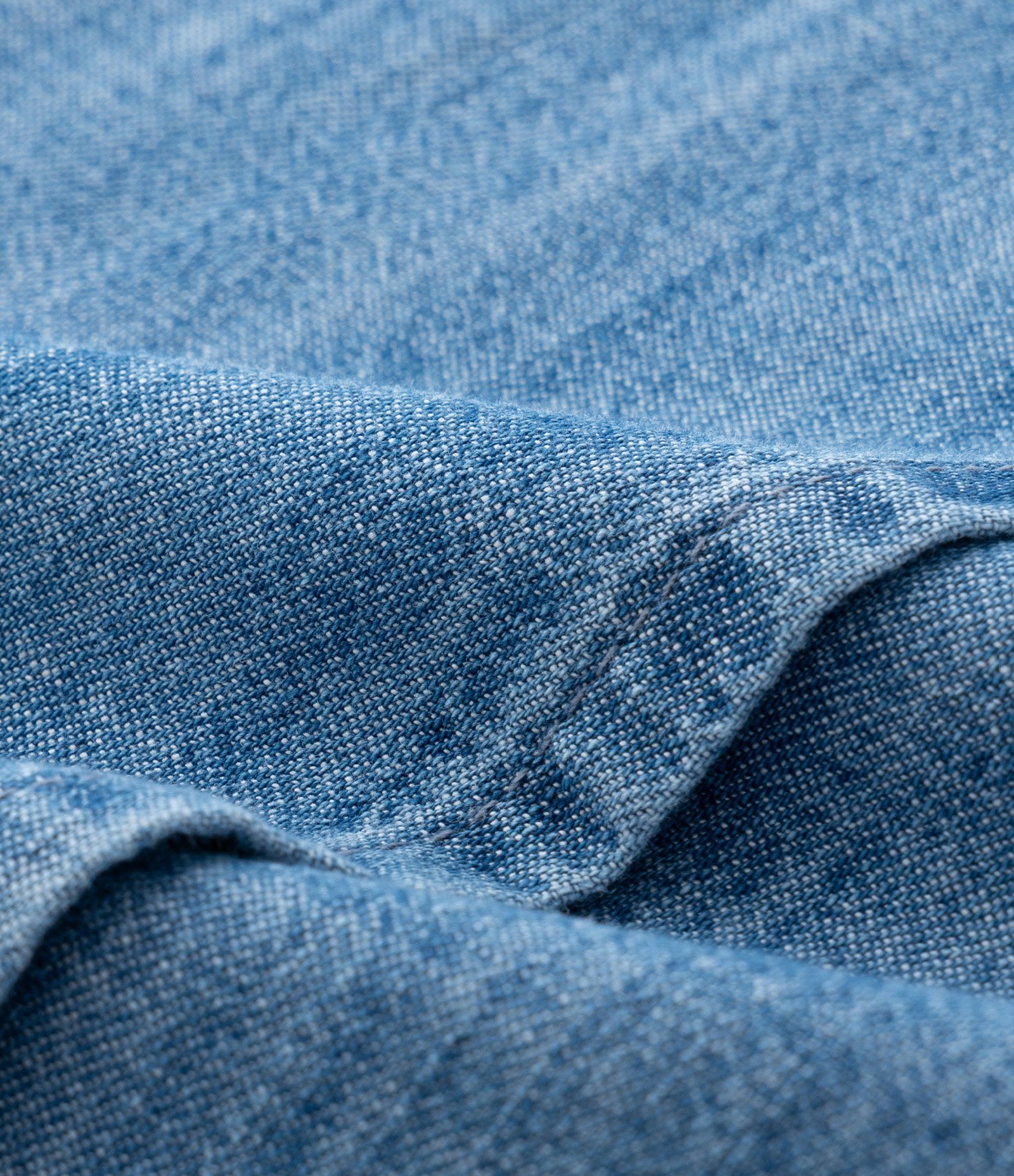 Calça Pantacourt em Jeans com Sobreposição Curve & Plus Size Azul 8