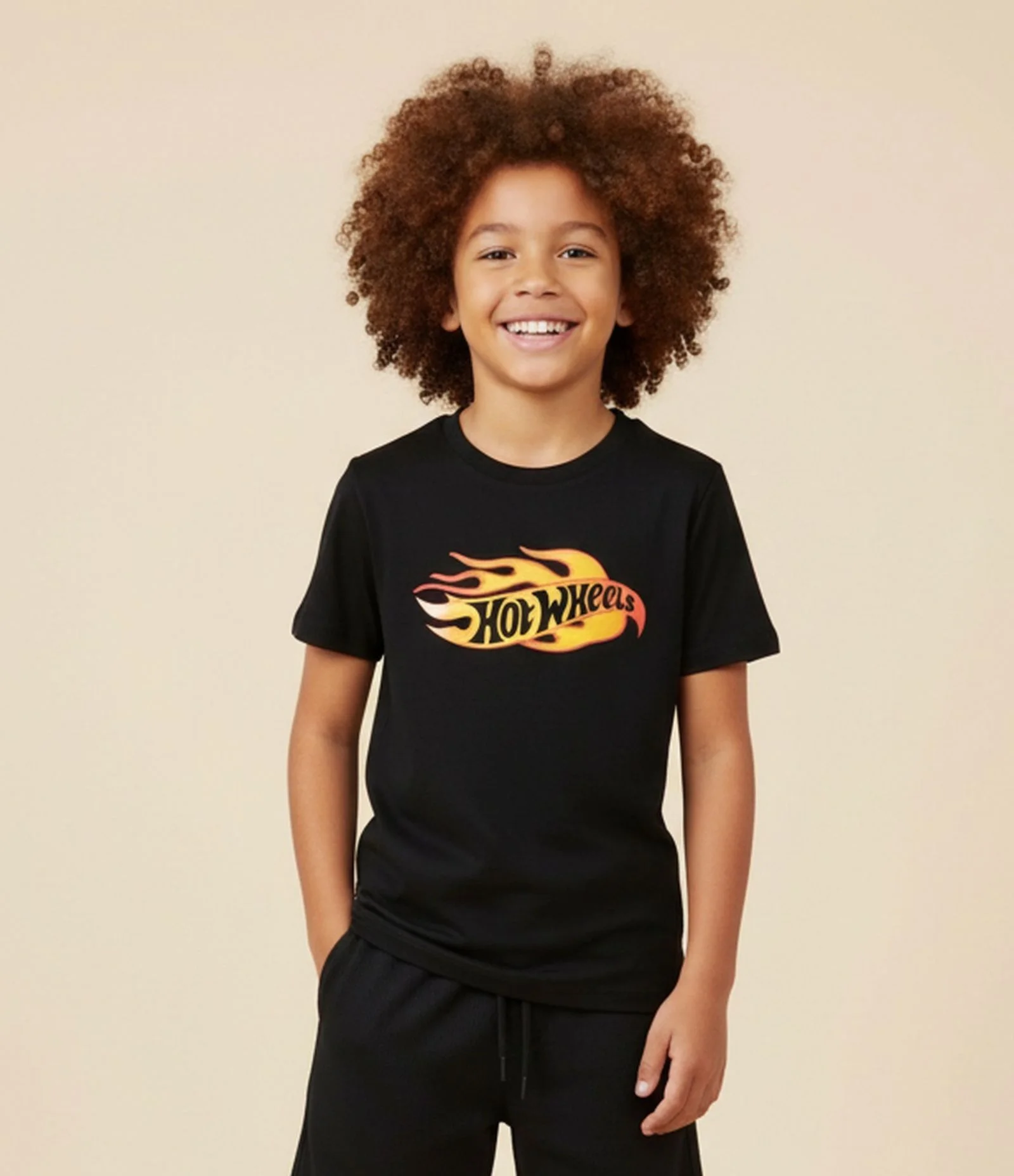 Camiseta Infantil com Estampa Hot Wheels - Tam 4 a 12 Anos Preto 1