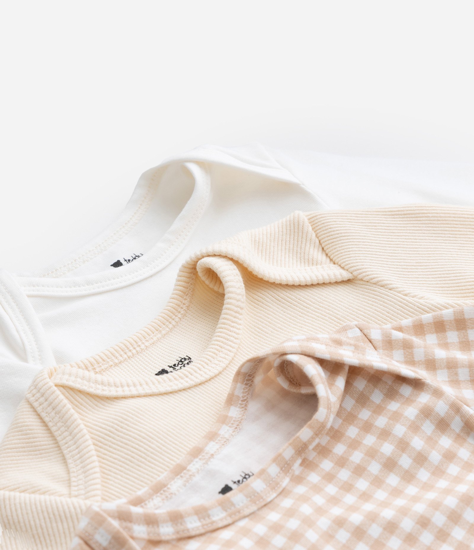 Kit 03 Bodies Infantis com Estampa Xadrez e Bichinhos - Tam RN a 18 meses Bege/Branco 7