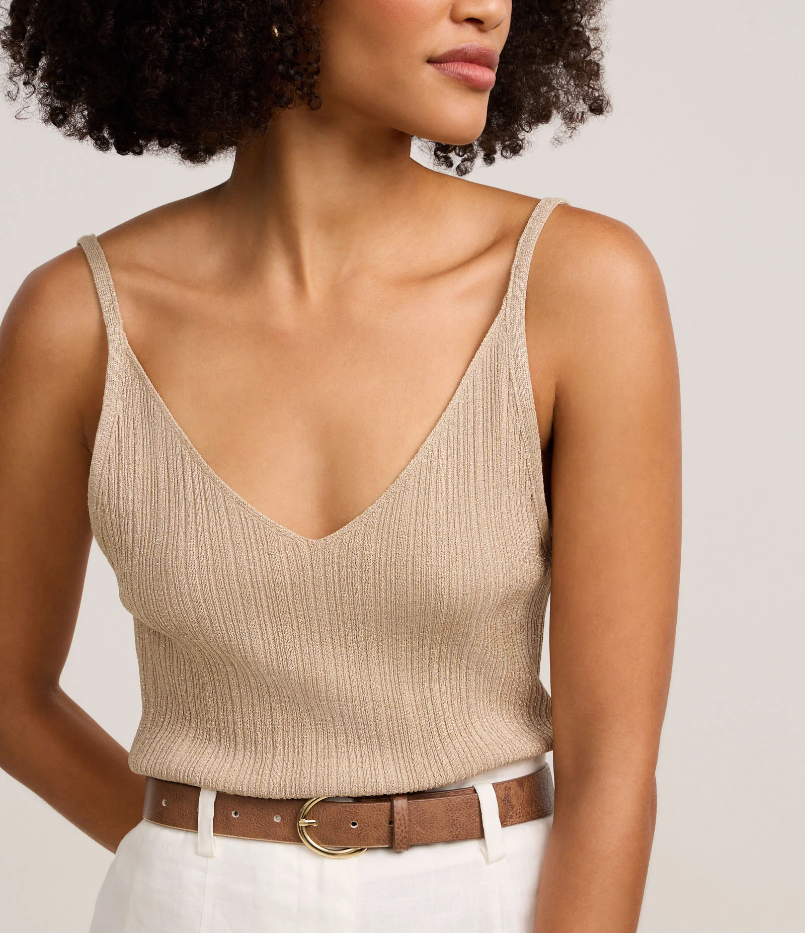 Blusa sem Manga em Tricô Canelado com Fio Metalizado Bege 4