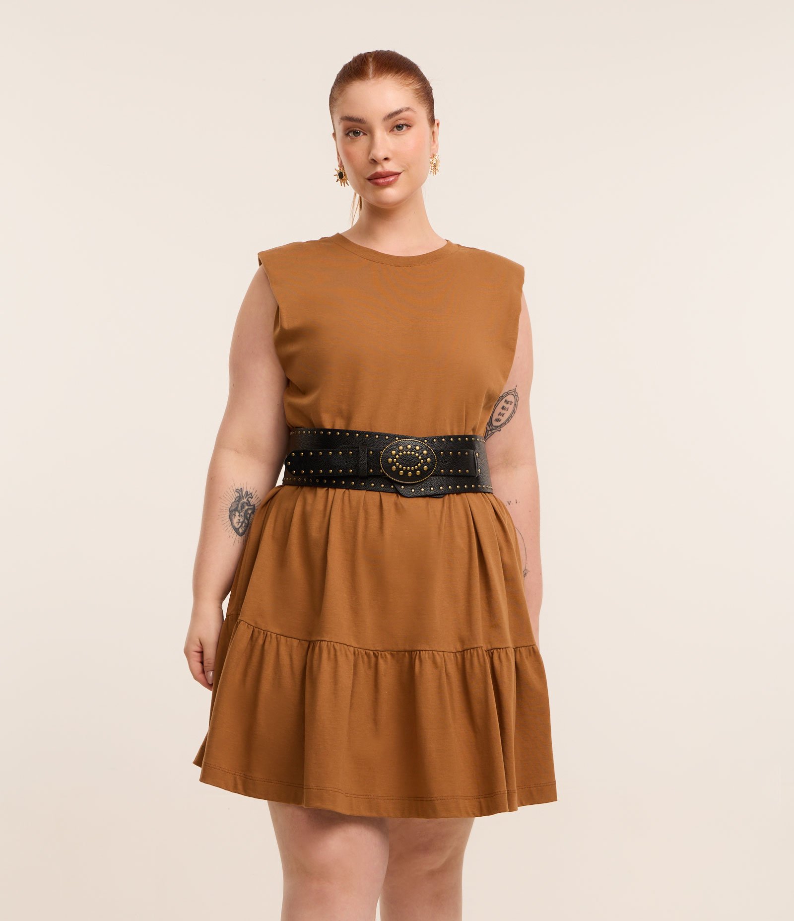 Vestido Muscle Tee em Algodão com Babados Curve & Plus Size Marrom 1